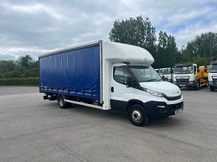 7.5T-Curtainside-2048×1536-1